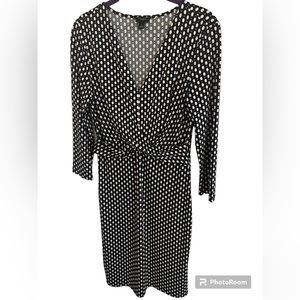 Ann Taylor Factory women’s dress size s 18.5” pit to pit, 39” length. EUC